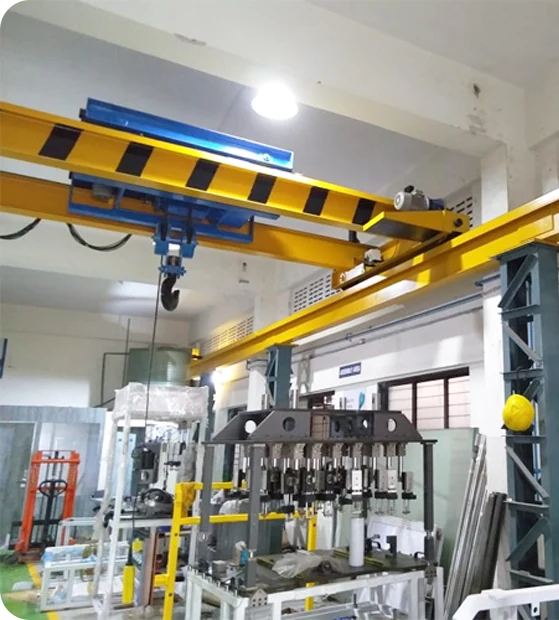 Hydraulic lift installation